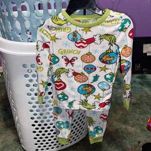 Toddler pajamas set